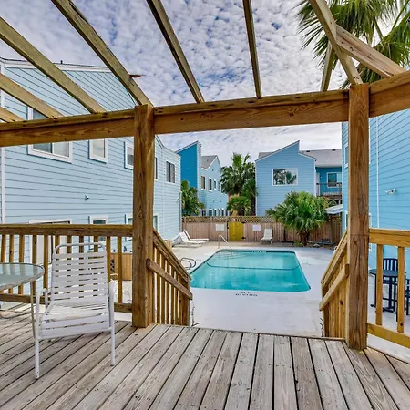Padre Island Condo With Pool Access - Walk To Beach!